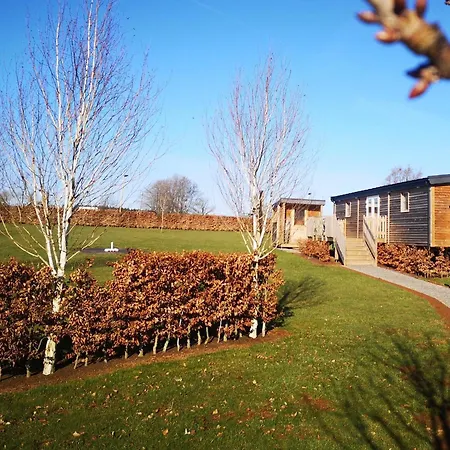Mobile Home In Ardennes Near Forest & Sauna, Cleaning Included *